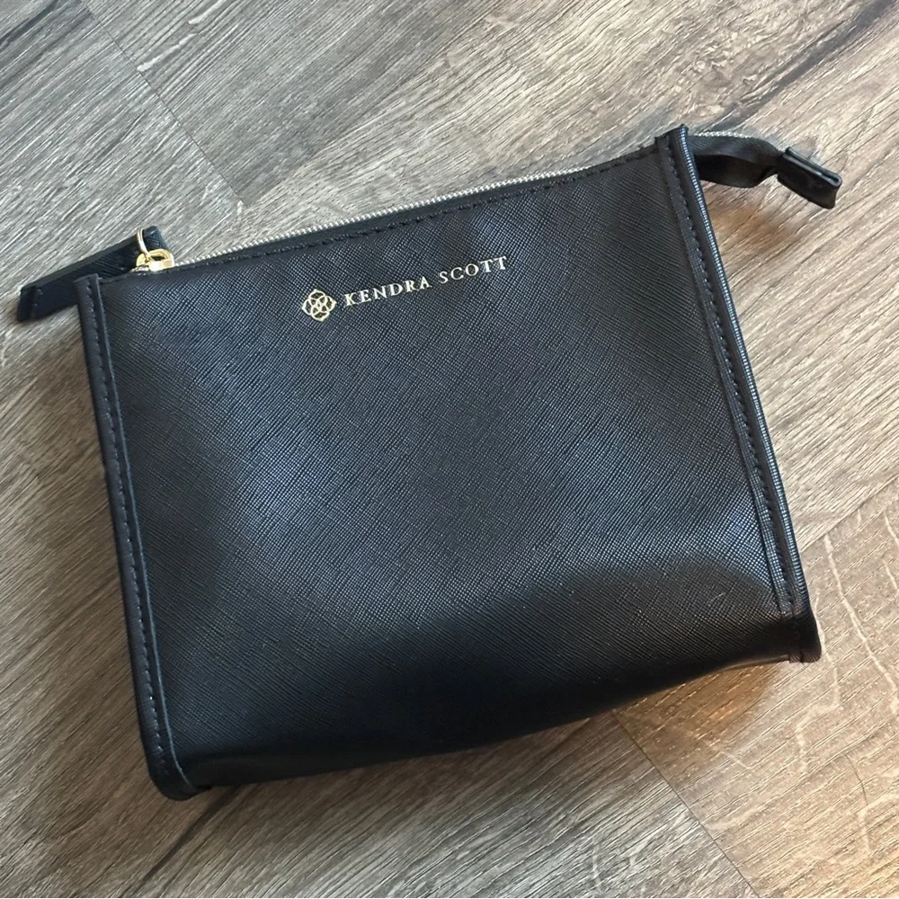 Kendra Scott Black Toiletry/Cosmetic Bag